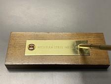 Vintage 1970’s Michigan State Police Commanders Desk Pen Set