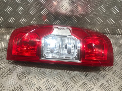 LDV Maxus EV30 eDeliver 3 2019-On Rear Light Left N/S GENUINE 8k - Picture 3 of 15