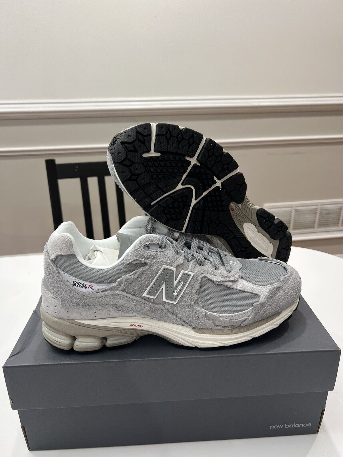 New Balance 2002R Protection Pack グレー