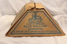 Classic Blue willow 3 pc place setting NOS NIB CHURCHILL England