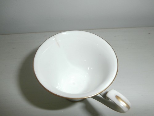 ANTIQUE ROYAL WORCESTER PAIR OF GREEN GOLD GILT DEMITASSE COFFEE CUPS & SAUCERS - Picture 11 of 12