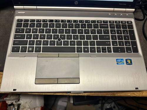 Laptop EliteBook 8560p|Intel Core i7@2,40 GHz|4 GB de RAM **SIN DISCO DURO** - Imagen 3 de 7