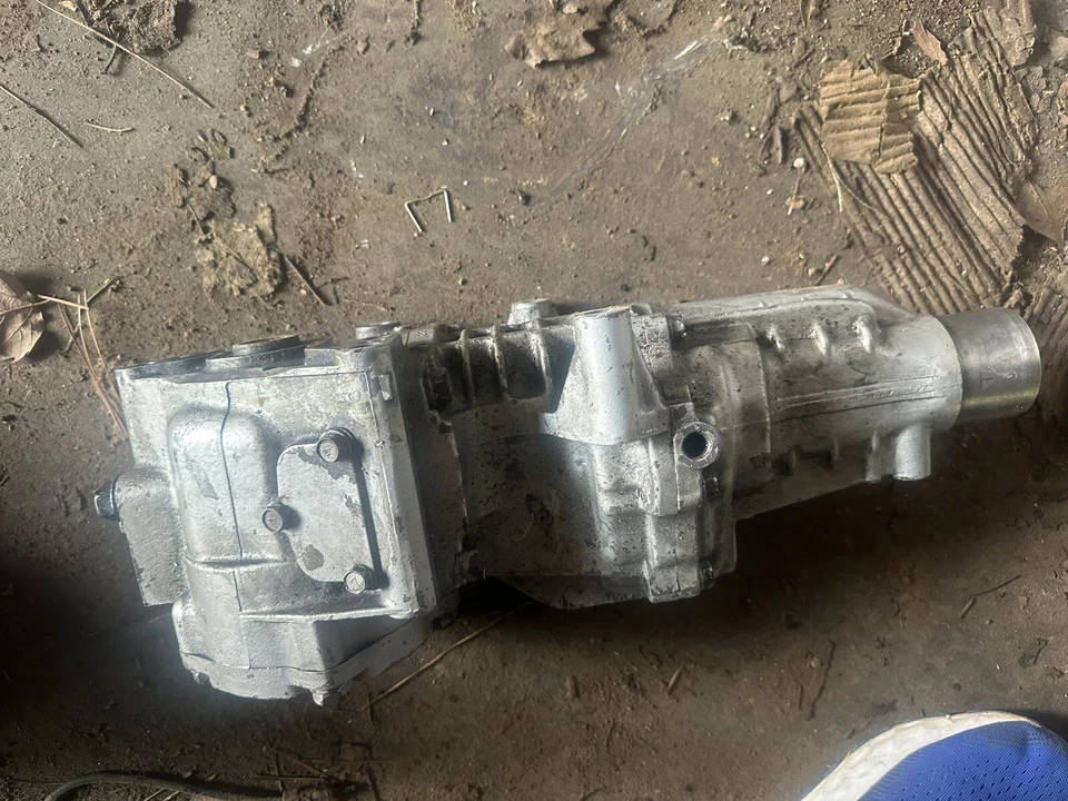 90 MITSUBISHI ECLIPSE TALON LASER 2.0 TURBO AWD 22 SPLINE MT CAJA DE TRANSFERENCIA 1G Foto 2 de 3