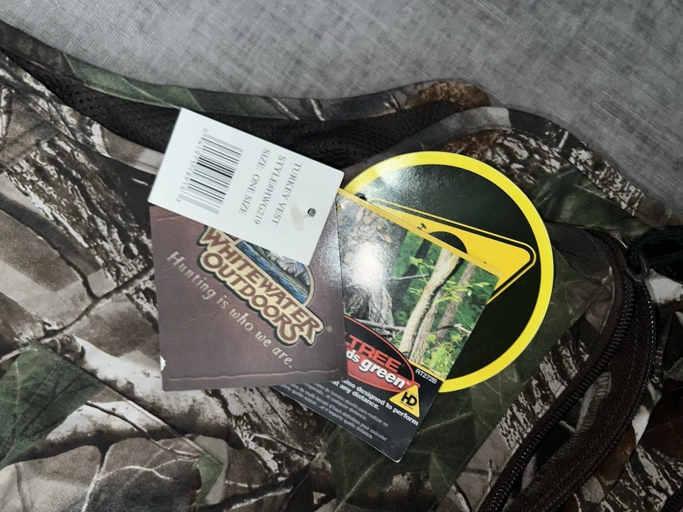 White Water Outdoors Hunting Turkey Vest Real Tree High Definition New No Seat - Image 2 of 4