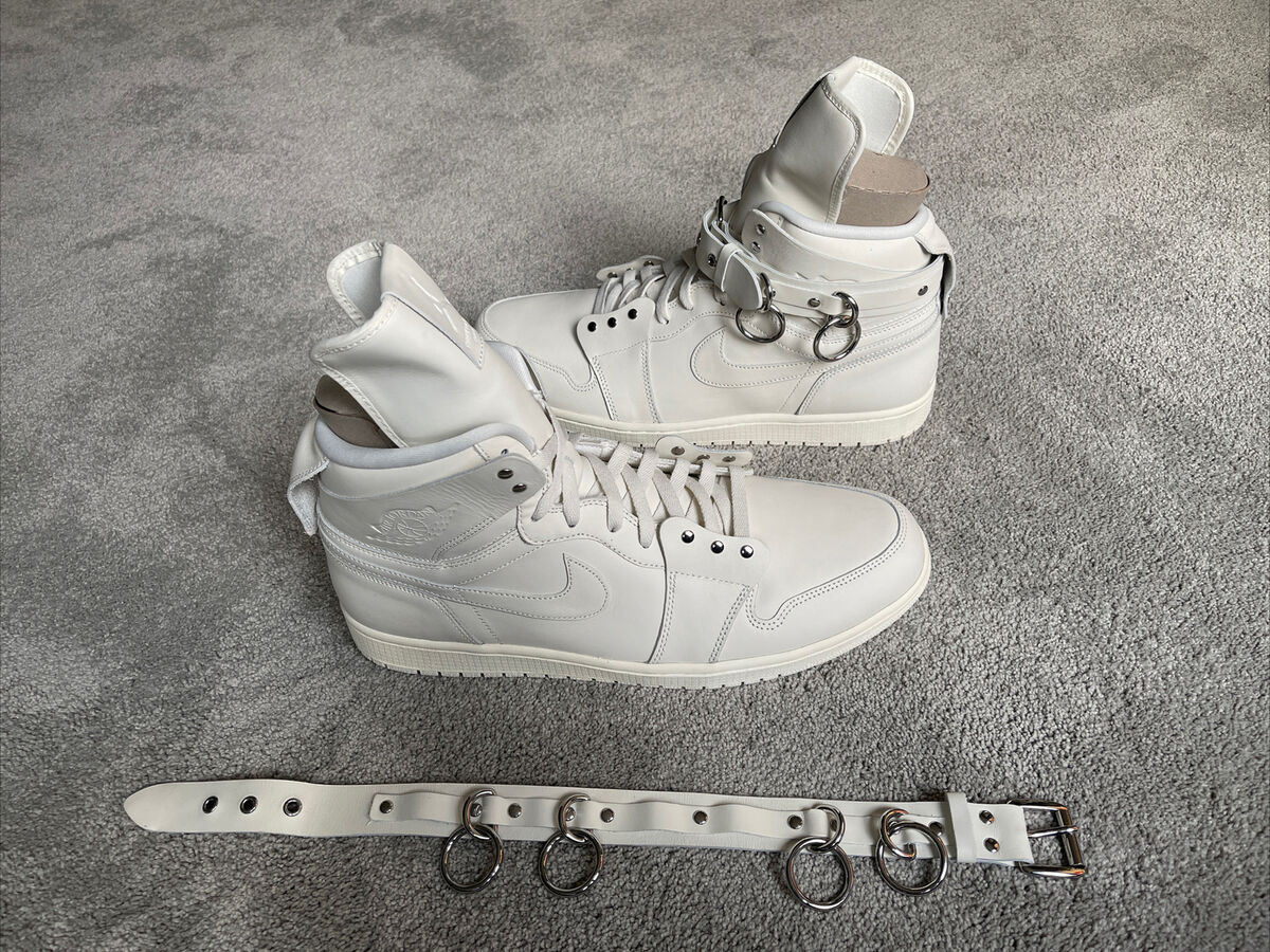 Nike Air Jordan x COMME des Garçons Retro 1 High OG White Nike Air Jordan x COMME des Garçons Retro 1 High OG White