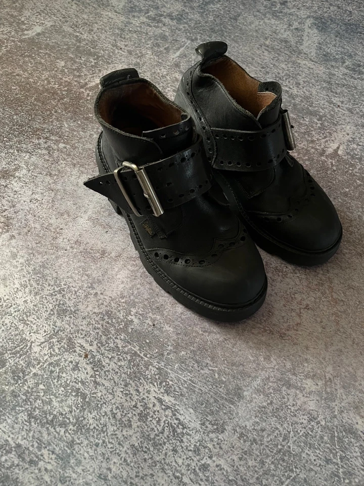 Botas de tacón de cuero loco estilo vanguardista estilo rock Buffalo London y2k vintage Foto 3 de 4