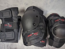 Eight Ball Skate Pads 3-Pack Black Hardly Worn