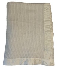 Vintage Carter  s Waffle Weave Thermal Crib Blanket White Nylon Trim 40" X 60"