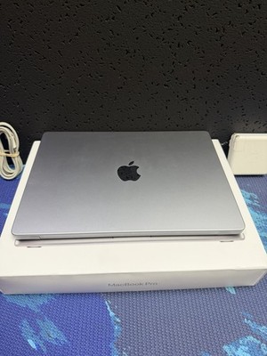 MacBook Pro 14'' M2 Max 3.68Ghz 32GB RAM 1TB SSD 12c CPU, 30 Core GPU, A2779 96%B