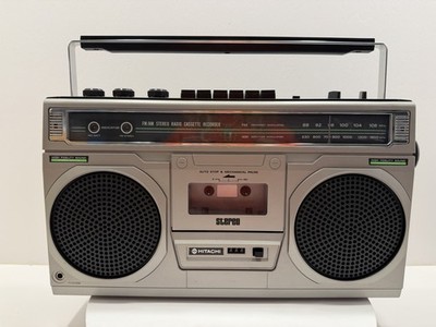 VINTAGE *PRISTINE* 1979 Hitachi TRK-7300H AM/FM Radio Cassette