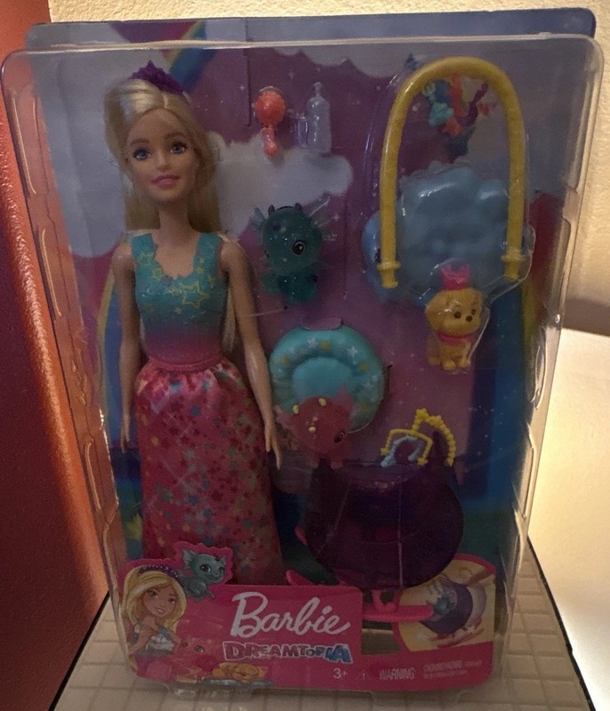 2019 Barbie Dreamtopia Princess Barbie Doll w/ Baby Dragon & Accessories FJC96