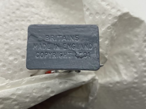 Britains soldado plomo 1:32 Highlander escocés abanderado bandera ejército britá - Imagen 5 de 5