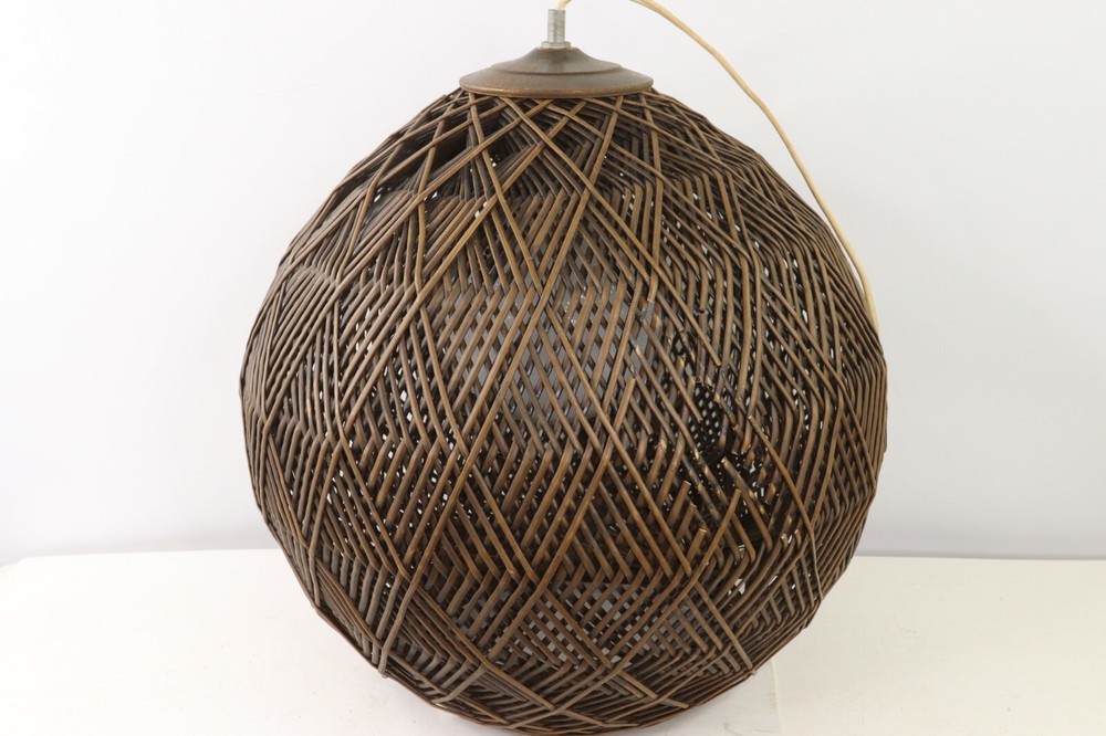 Vintage 70s Mid Century Modern MCM Wood Wicker Woven Orb Hanging Chain Lamp - Thumbnail 5