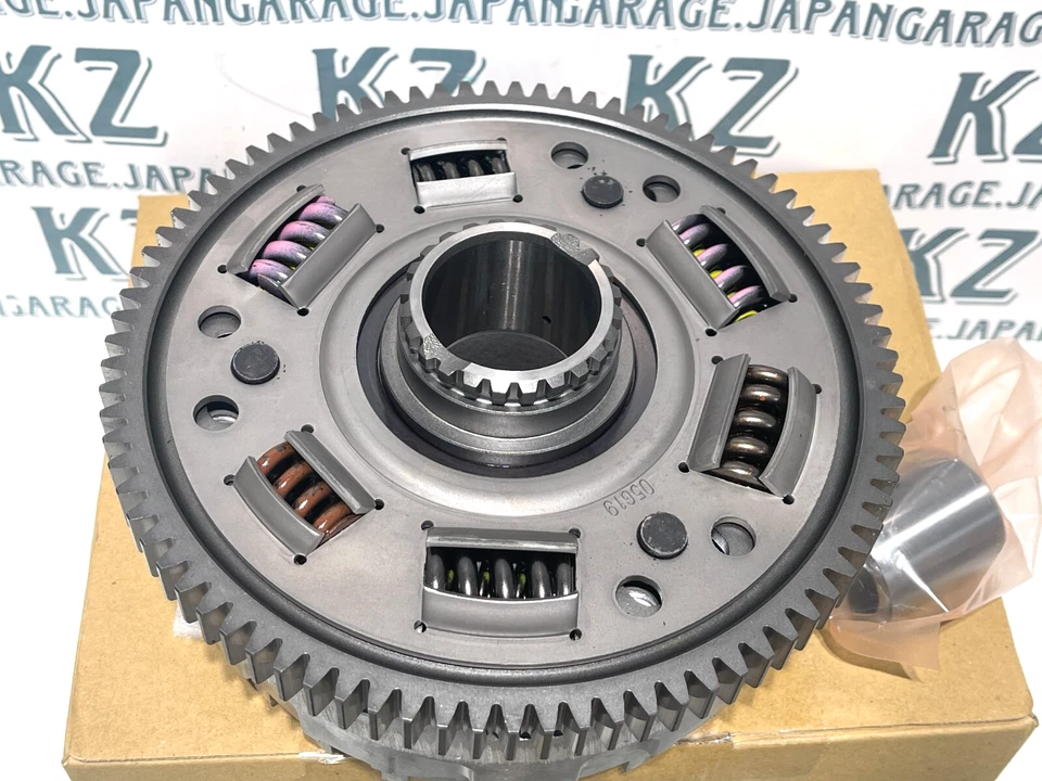 SUZUKI Genuine HAYABUSA GSX1300R CLUTCH BASKET W/ GEAR 21200-24810 NEW Foto 4 de 4