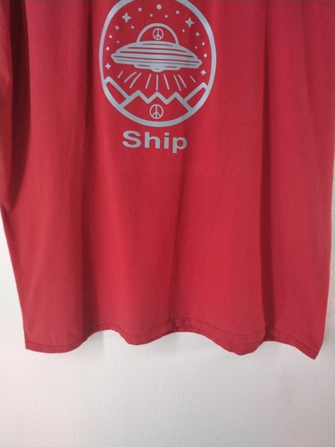 Cosmic Hippie Men's T-Shirt 2XL Red "Peace Space Ship' Crew Neck Short Sleeve - Picture 6 of 14