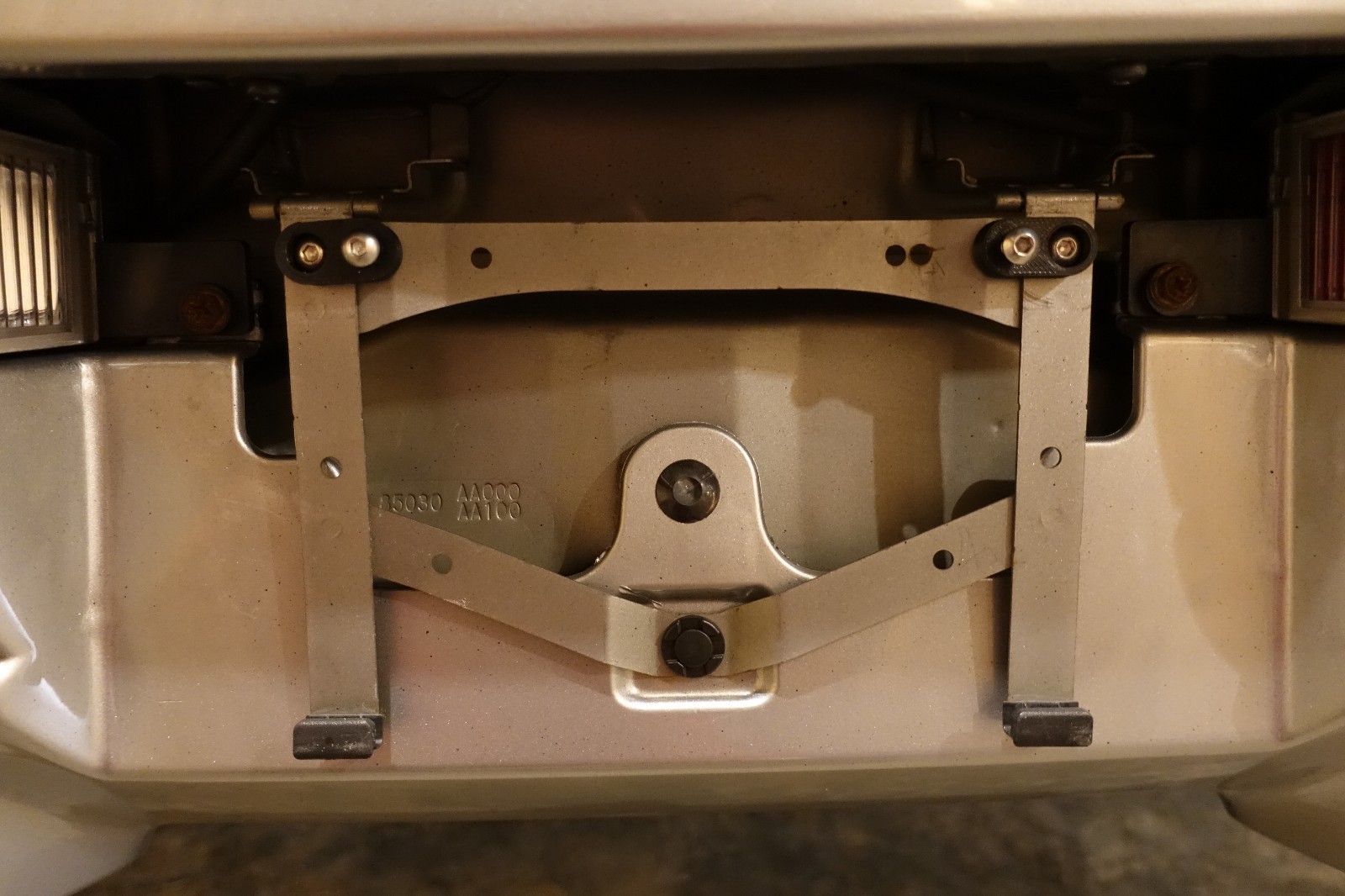 V2 JDM TO USDM LICENSE PLATE ADAPTERS BRACKET FITS ANY JDM CAR