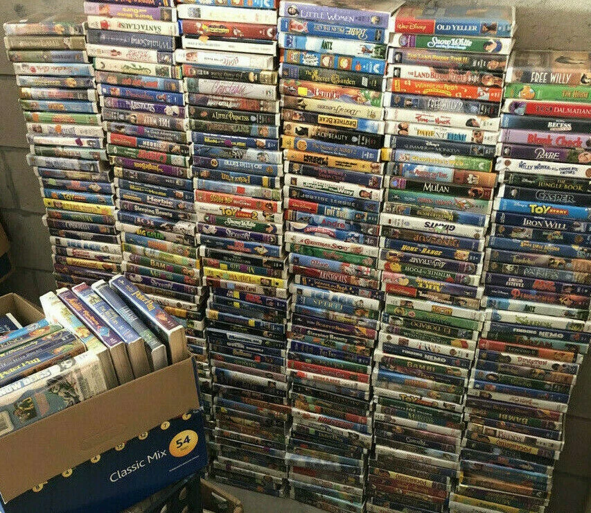 PICK 10 Clamshell Movie Lot Disney Kids Family VHS SEE LIST (Updated Dec 2) - Image 2 of 4