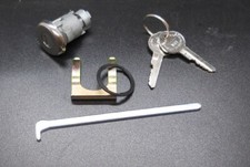 63 64 65 Buick Skylark Olds Cutlass Trunk Lock 2 Pearl Head Gm Keys