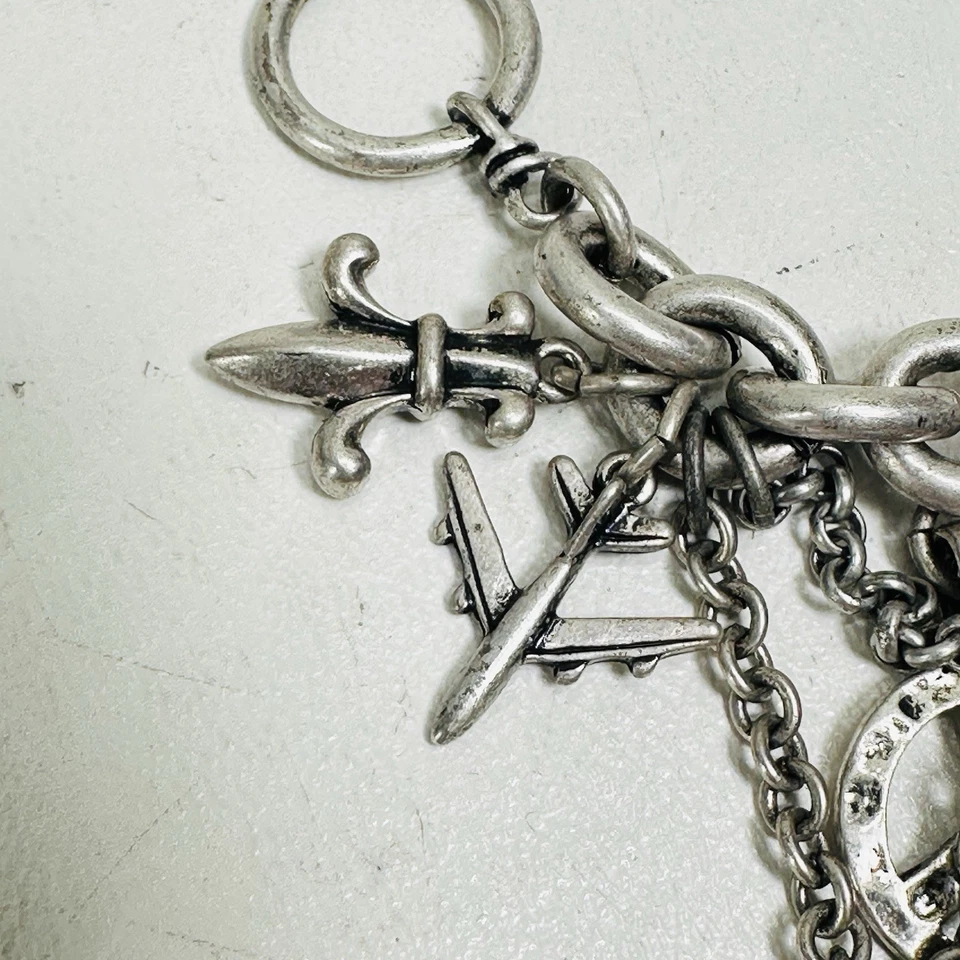 Pulsera Lucky Brand Charm Tono Plata Grueso Guitarra Hawaiana Flor De Lis Hula Foto 2 de 4