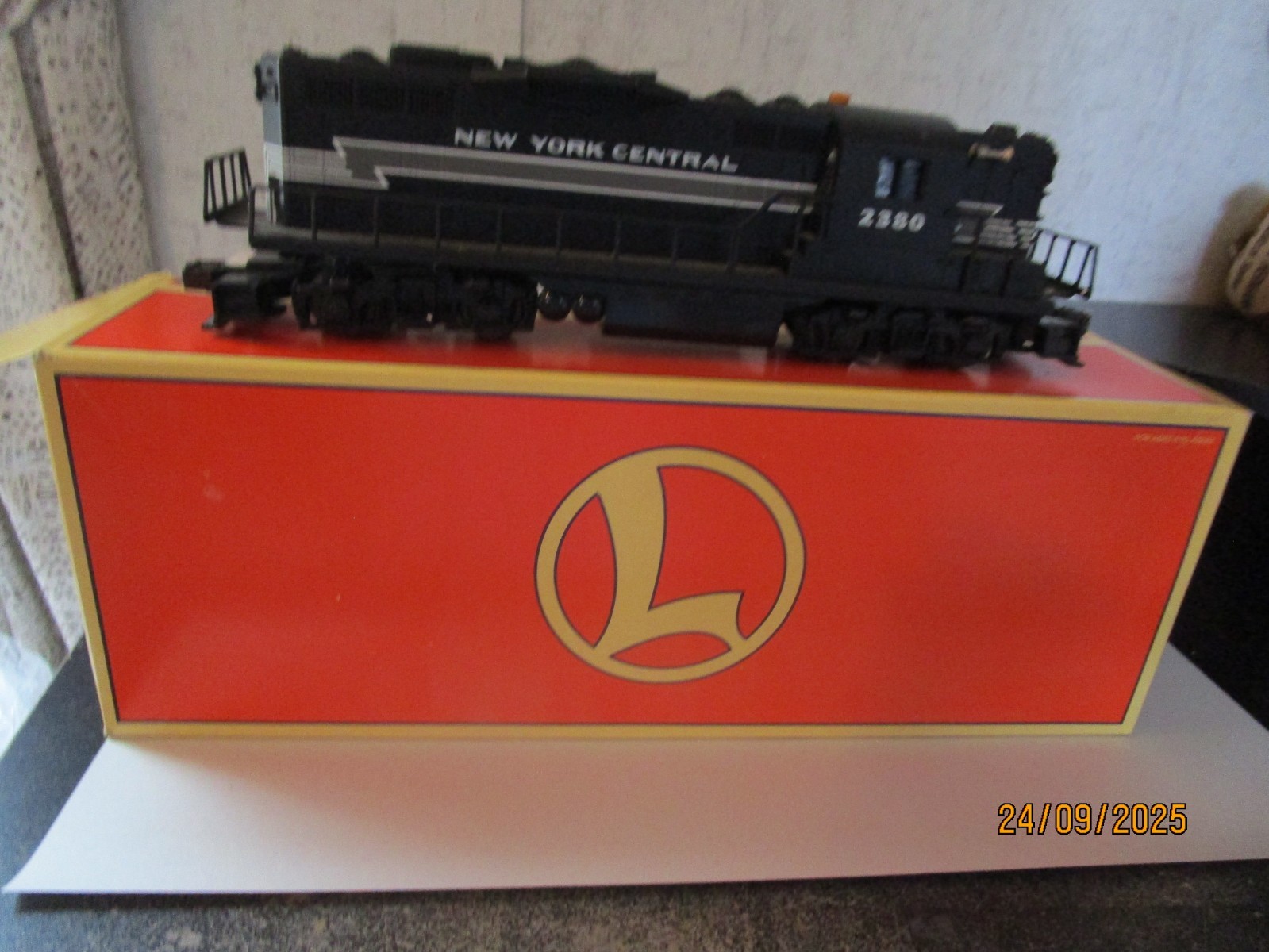 Click here to see eBay Auction