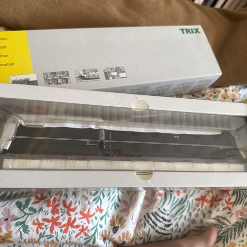 Trix 22916 H0 BR 05 Cab‑Forward Streamlined Steam Loco + Tender – DCC/mfx, Sound | Zustand: Nuevo