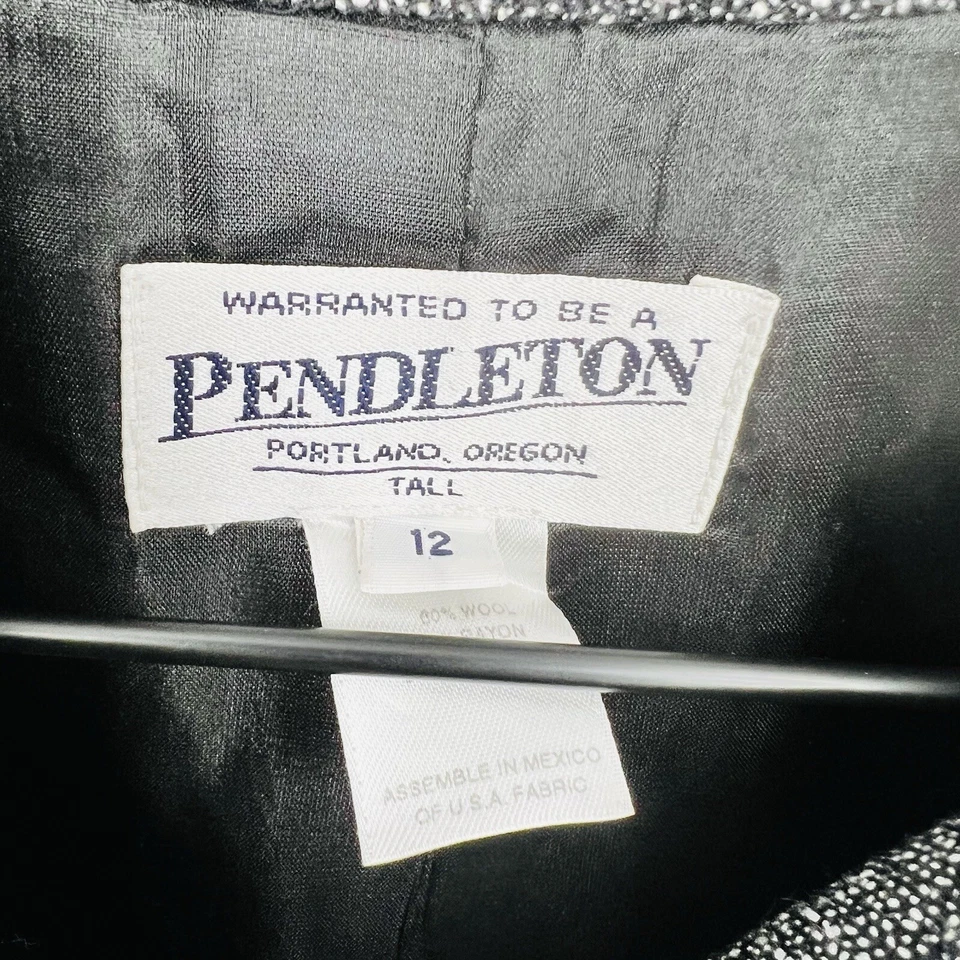 Pendelton Vintage Blazer Women’s 12 Tall Black/ White Tweed USA Wool Blend - Image 3 of 4