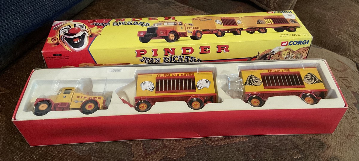 Corgi Toys ミリタリーアンビュランス Corgi Pinder Jean Richard Circus Set New In Box | eBay