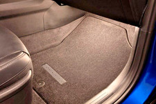 2021-2025 Kia Sorento OEM Floor Mats R5f14 Ac...