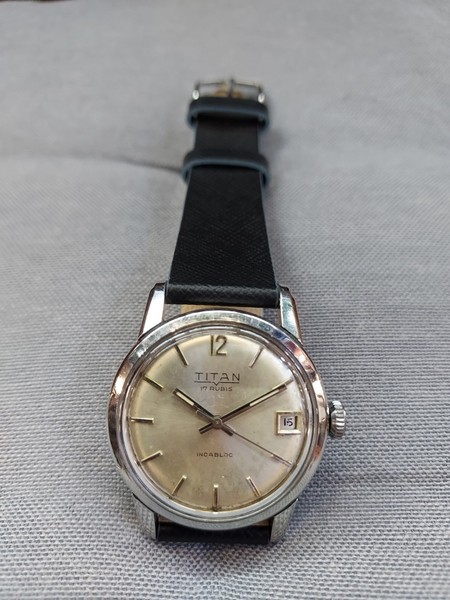 Reloj Titan Swiss Mecanico Antiguo
