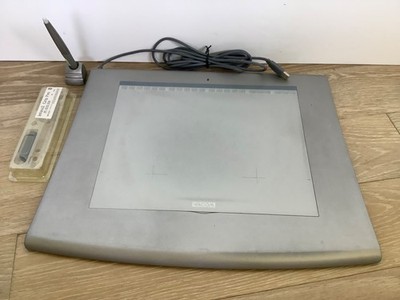 WACOM Intuos 2 XD-0912-U Digital Graphics Drawing Tablet 9''x12'' w/USB Cable, Pen