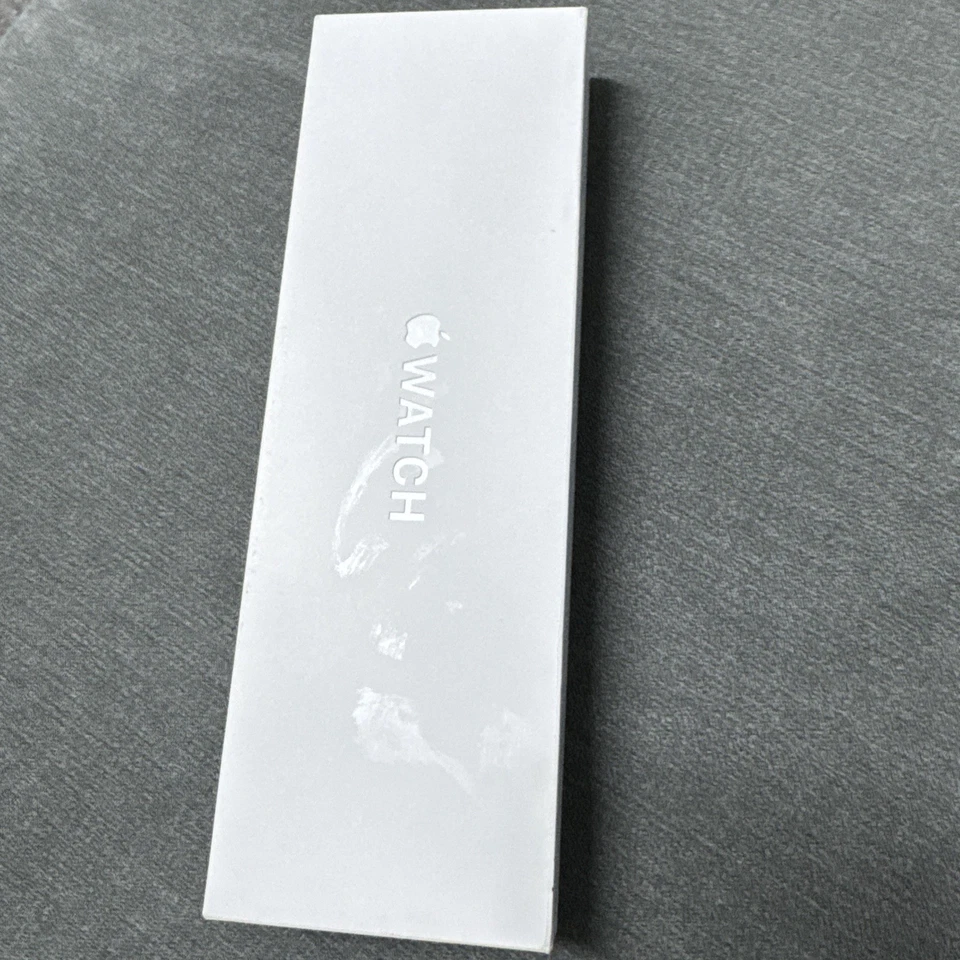 Apple Series 11 42 mm Waterproof Smart Watch GPS + Cellular (2025) Rose Gold - Image 2 of 2