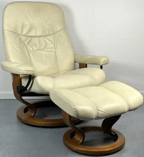Ekornes Stressless Large Consul Cream Leather Swivel Recliner Chair & Ottoman
