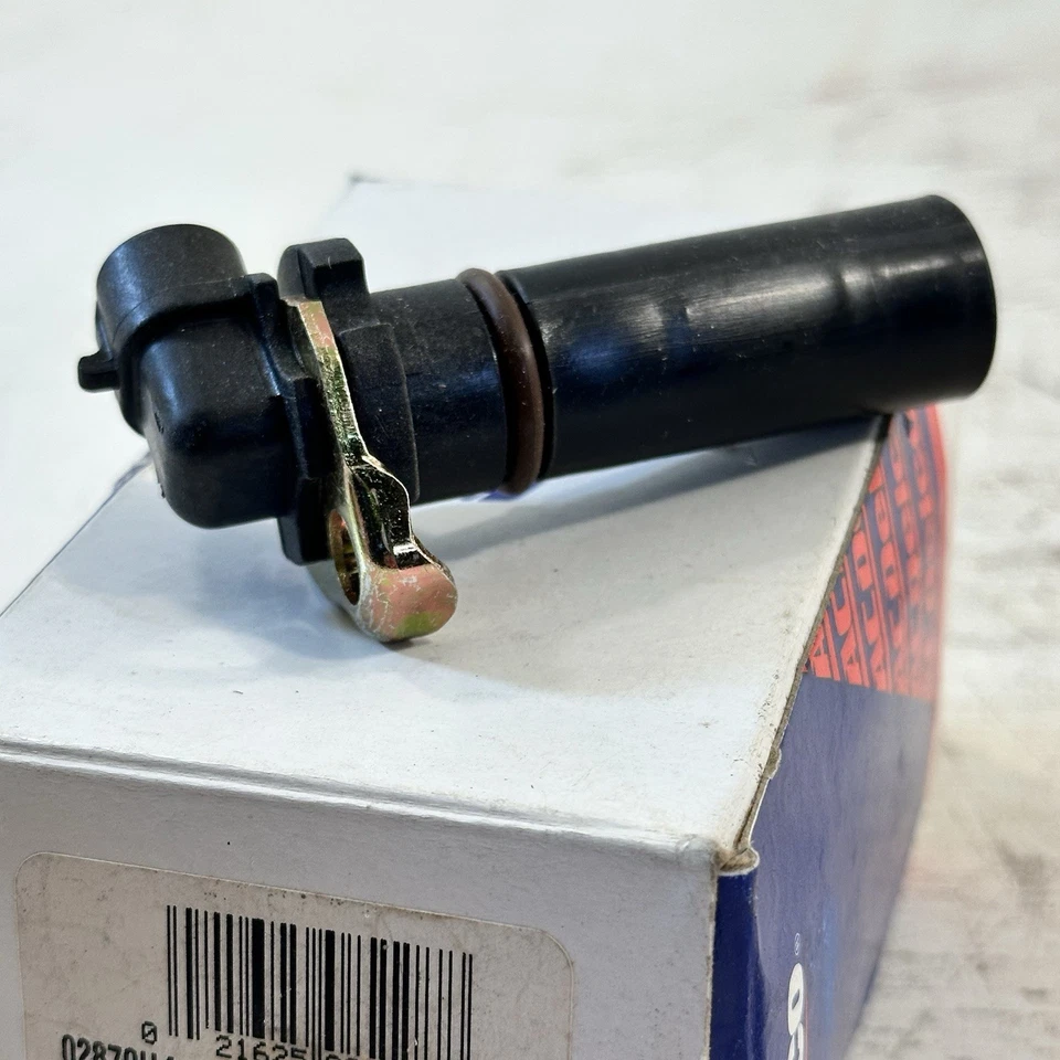New Oem GM GMC CHEVY BUICK PONTIAC OLDSMOBILE ENGINE CRANKSHAFT POSITION SENSOR - Image 4 of 4