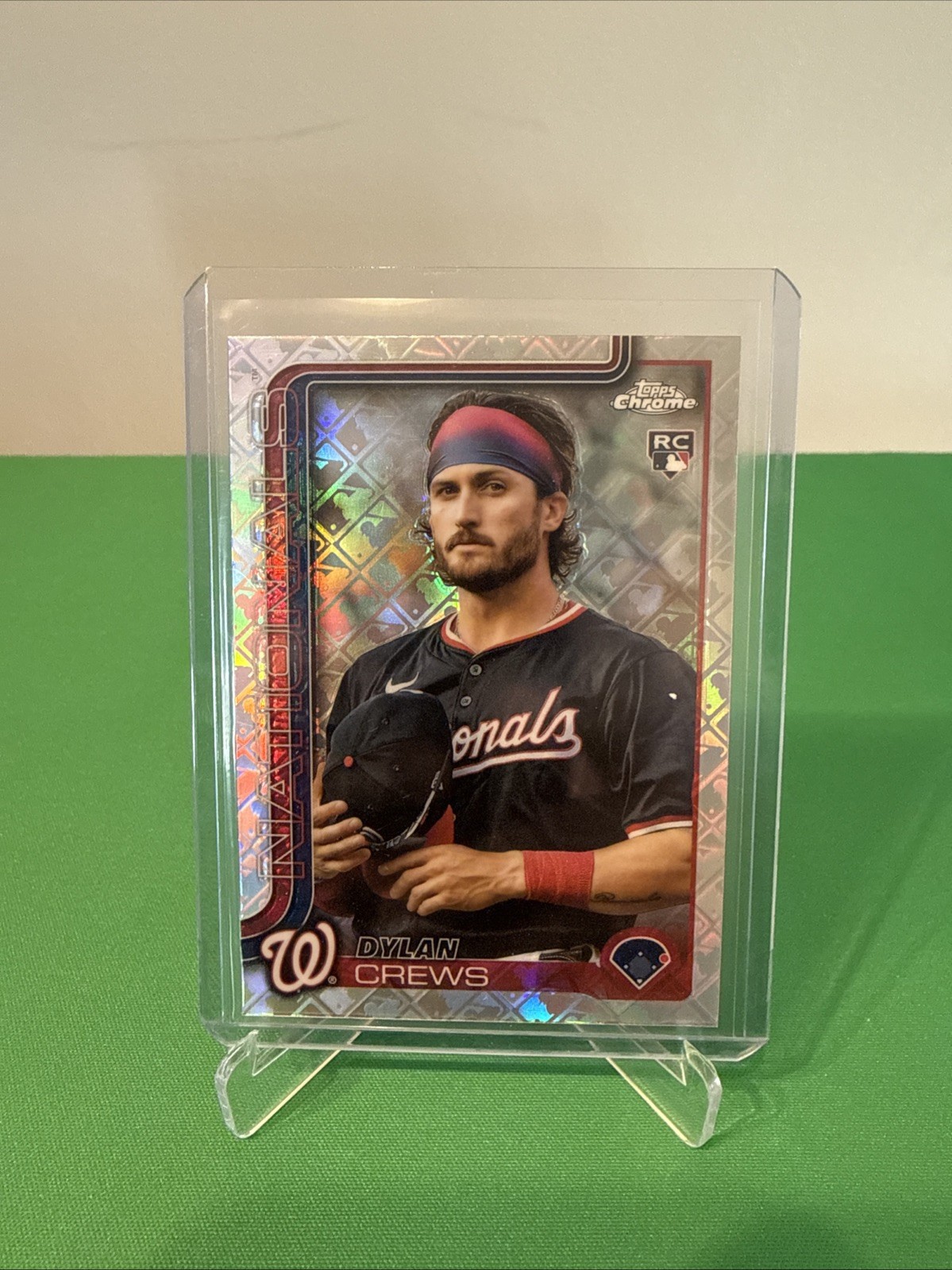 2025 Topps Chrome LogoFractor Dylan Crews Image Variation RC #146 Nationals