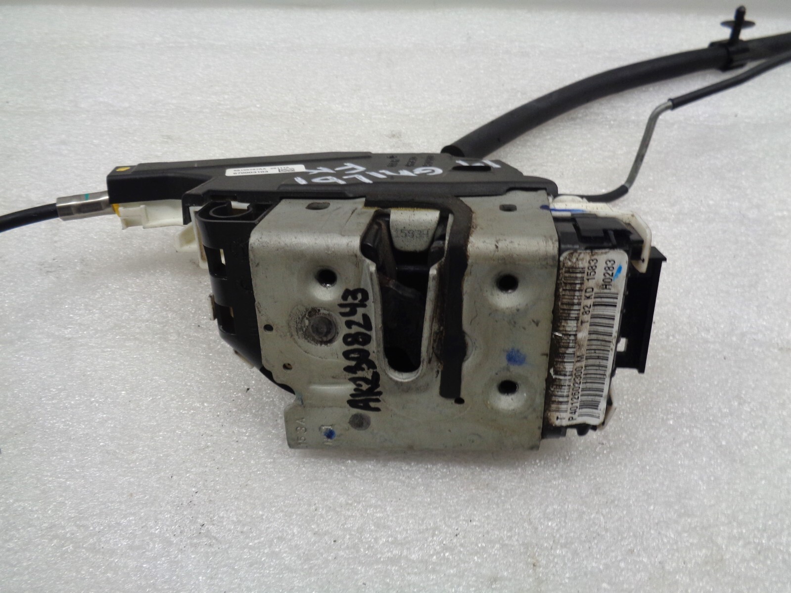 14-17 Maserati Ghibli Front Right Side Door Lock Latch Actuator OEM AK2308243