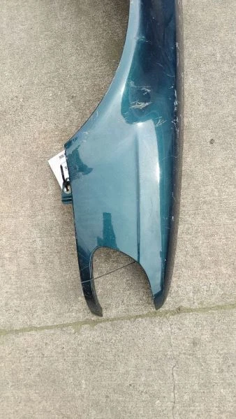 95 96 97 98 BMW 740I E38 GUARDABARROS DERECHO VERDE Foto 2 de 4