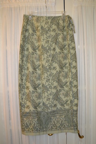 Tommy Bahama Women's Silk Skirt, Wrap, Floral, Light Green, size 10