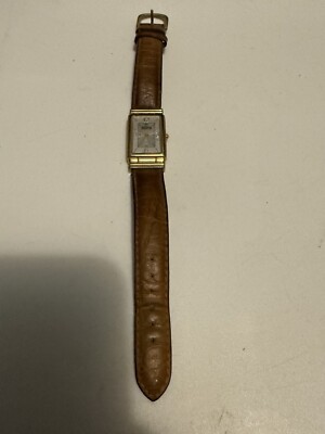 Curvex Elongated Tank Brittania 1990s Quartz Watch - Gold Vintage