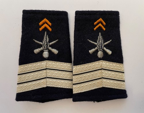 Paire de Fourreaux d’Epaules. Bataillon de Choc. Sergent-Chef. A (L234) - Imagen 1 de 2