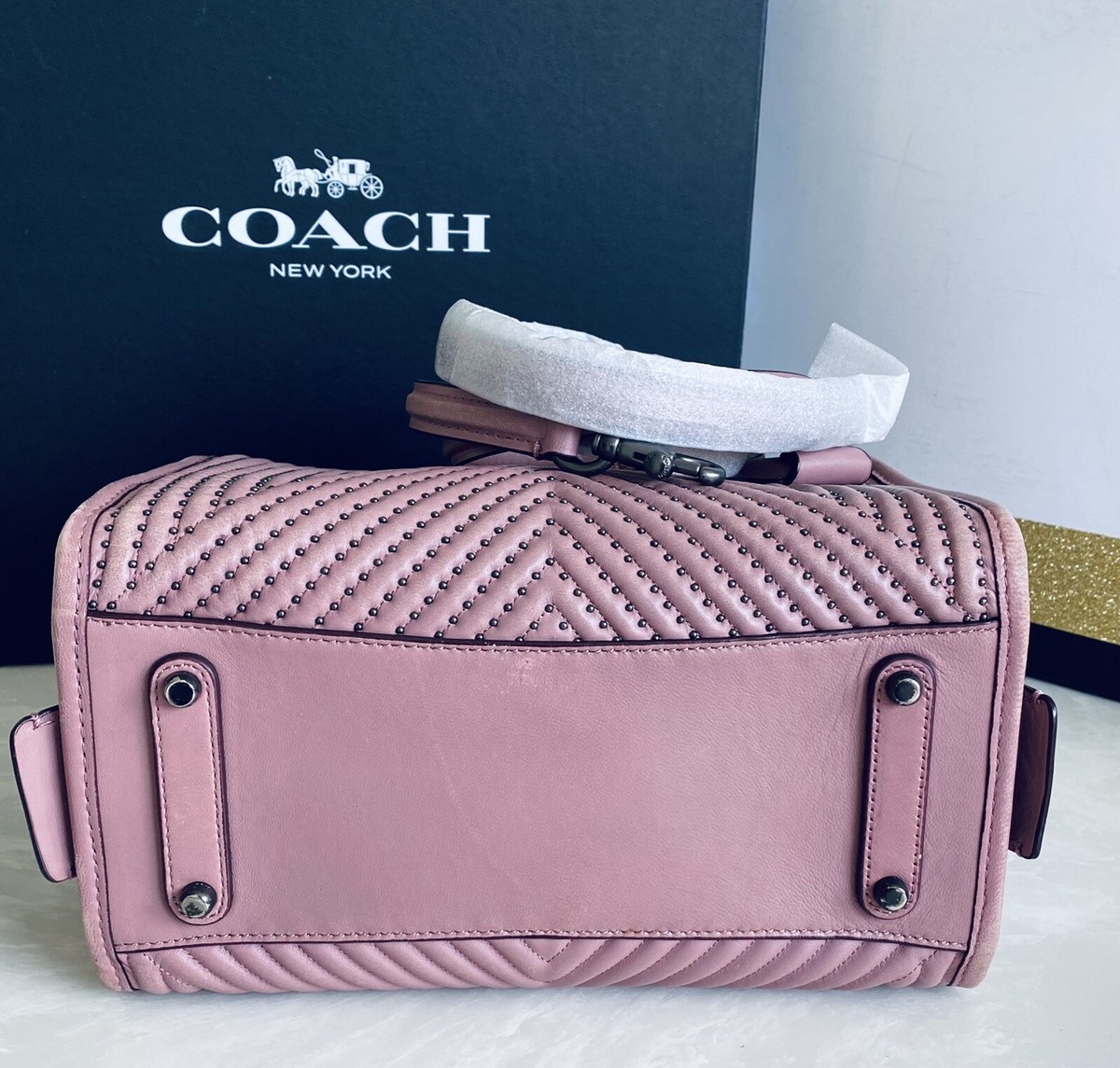COACH 1941 DUSTY ROSE QUILTED RIVETS ROGUE 25