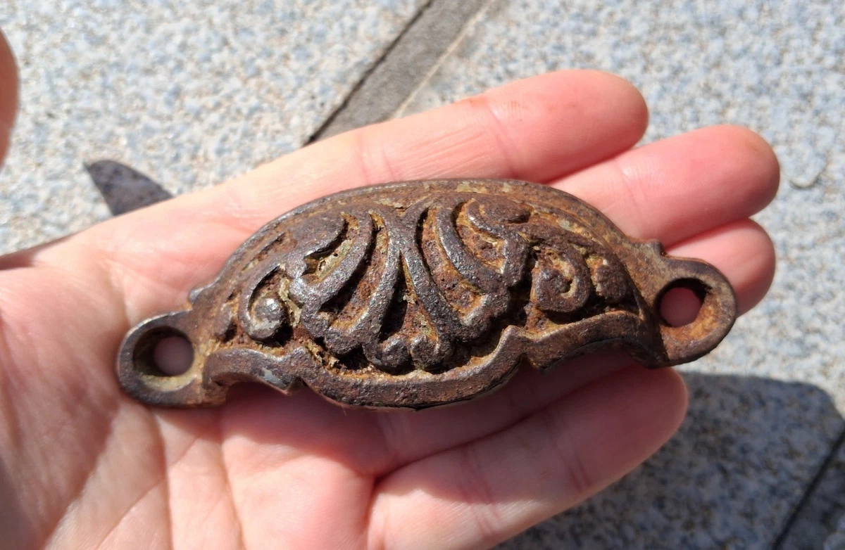 Heaume médiéval en fer de style ancien modèle anneau ⚔️ Boutique Épées