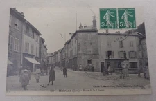 39 Moirans - Place de la Liberté