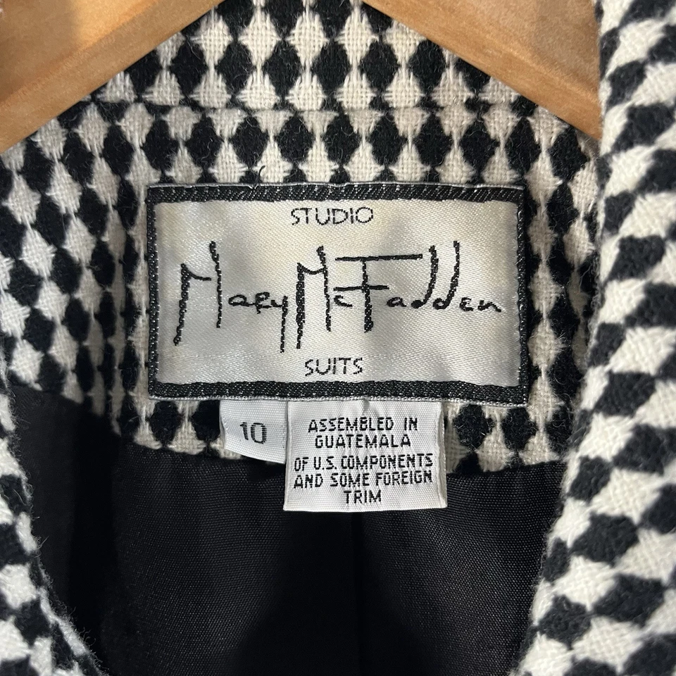 复古 Mary McFadden 夹克女式 10 黑色白色钻石图案金色拉链 — 第 4/4 张图片