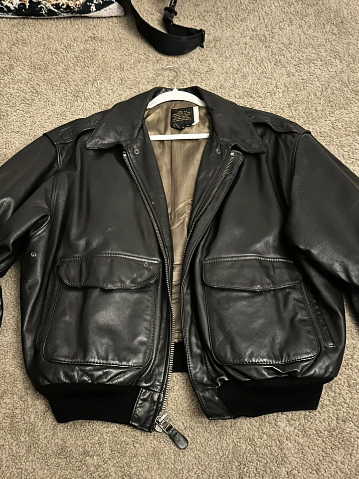 Chaqueta Avirex Para Hombre Ejército de los Estados Unidos Fuerzas Aéreas Tipo A-2 Cuero Chaqueta de Vuelo Talla Grande Foto 3 de 4