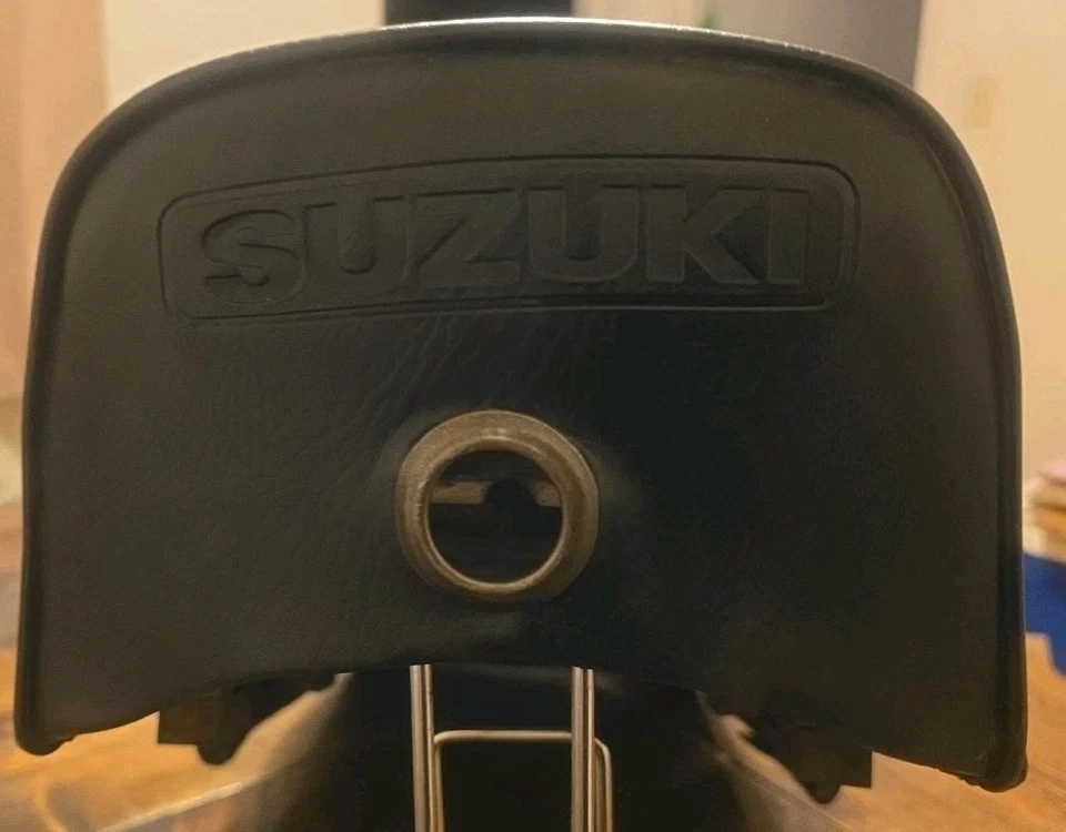 SUZUKI GS 650 L & 650 GL 1981 1982 ASIENTO SILLÍN 45100-34402-48G Foto 2 de 4