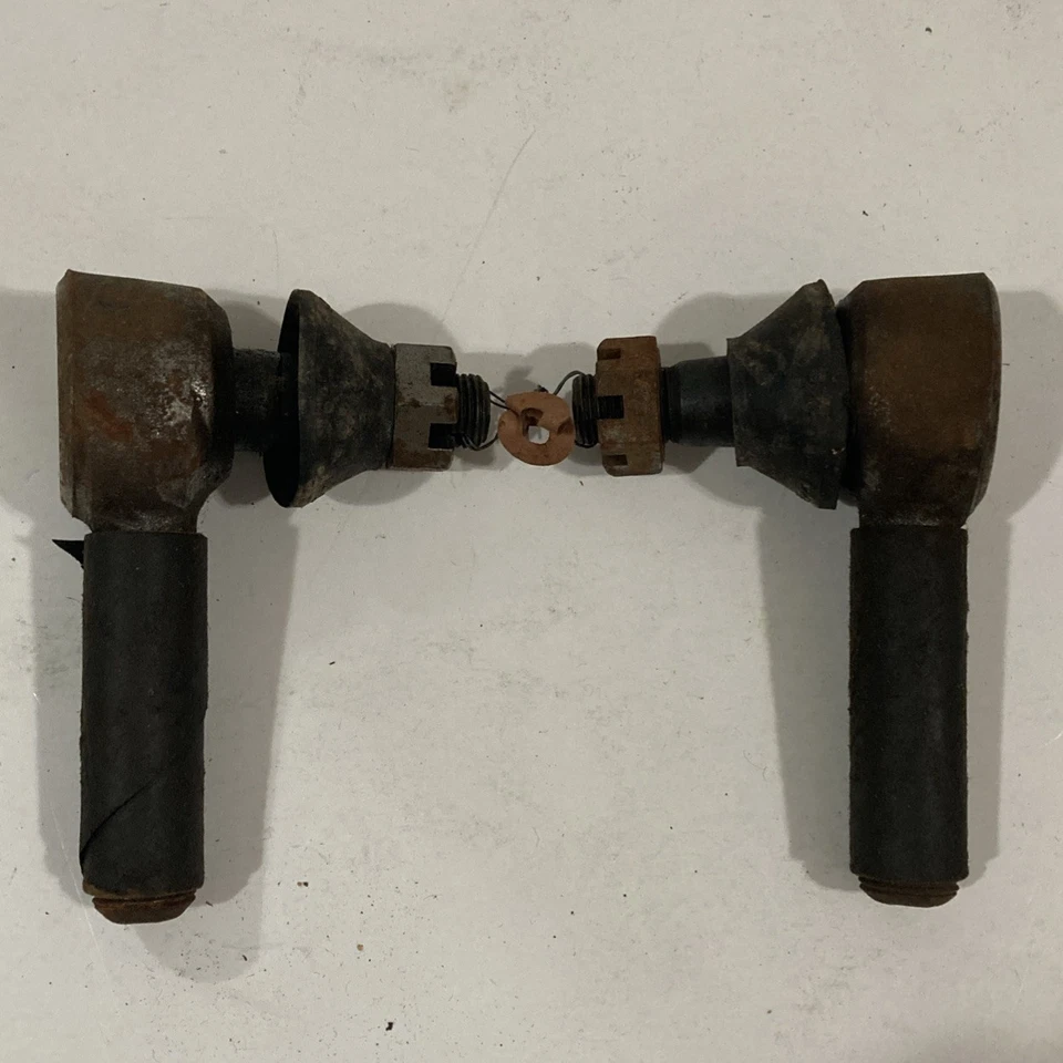 Juego de extremos de varilla de amarre Studebaker NORS 1950 679957, 679934 - Ver descripción Foto 3 de 4