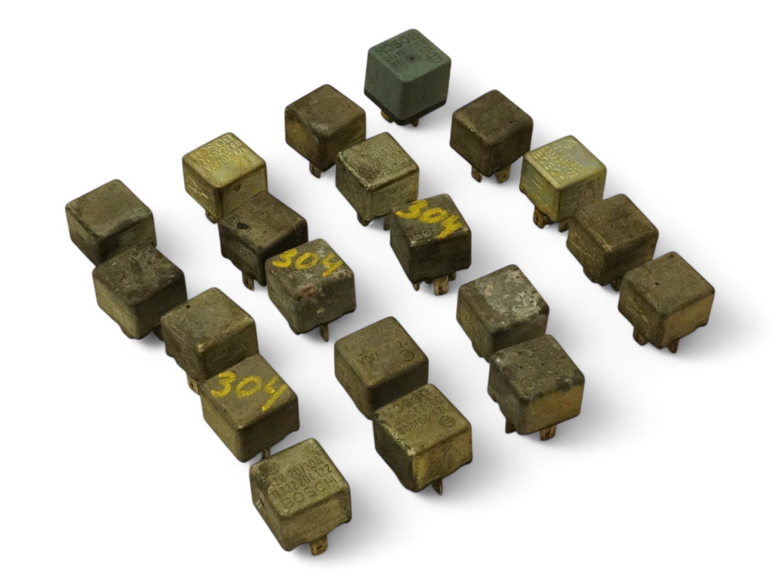 1988 Bentley Mulsanne S 6.75L Relay Contactors Electric Set Of 20 0332204122 OEM