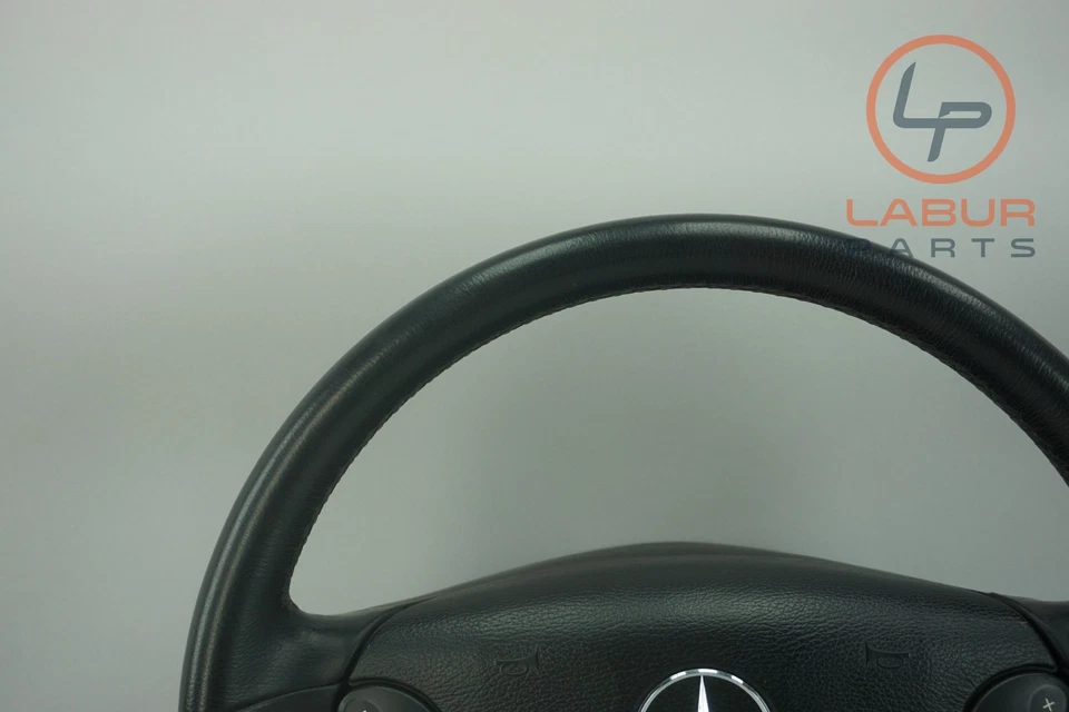 Volante negro SW288 +++ W209 R230 03-09 MERCEDES CLASE CLK SL SW288 +++ Foto 4 de 4