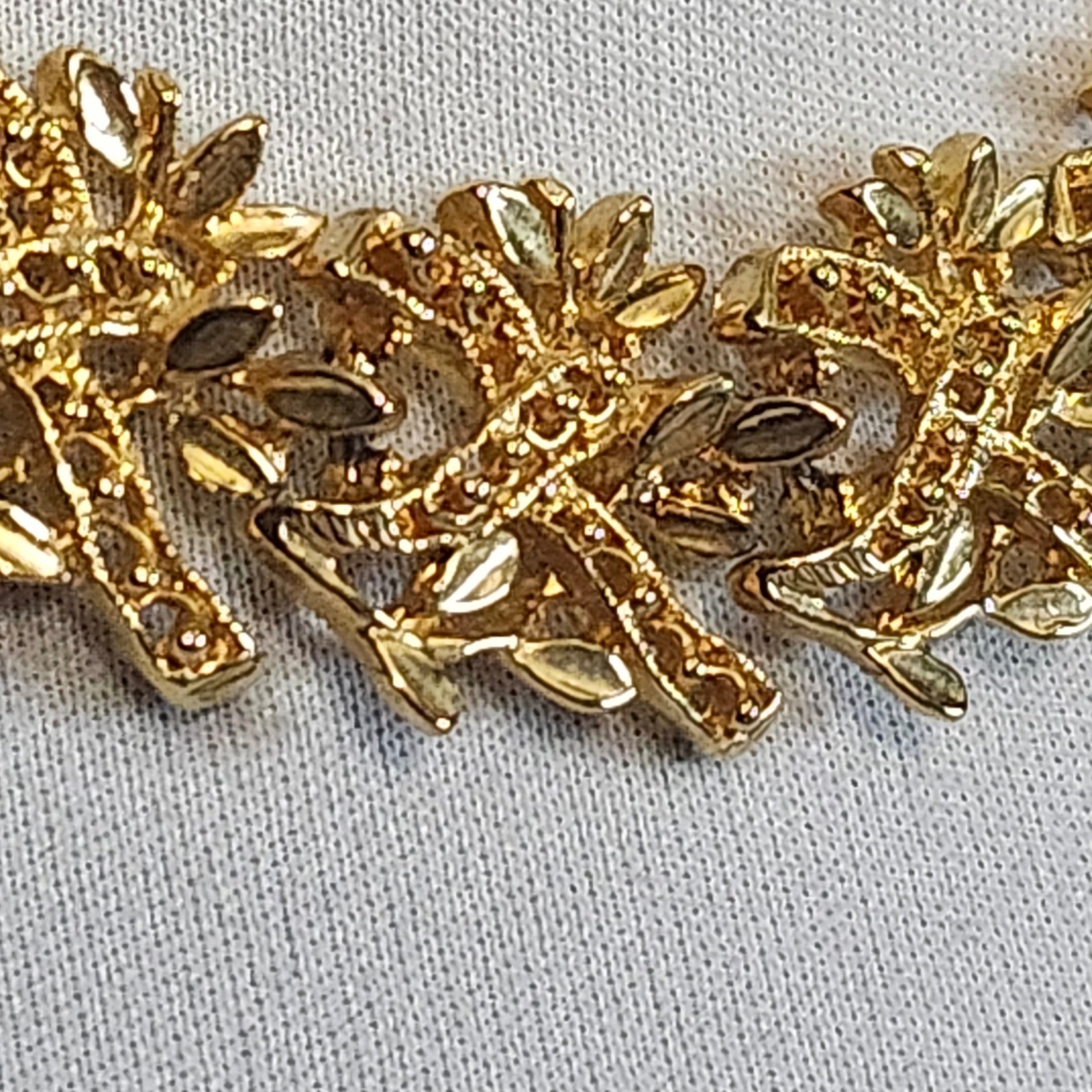 Picture 4 of 5
