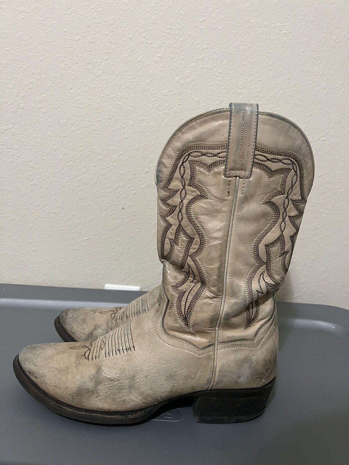 RARE Dan Post Boots Cowboy Winter White - Gem